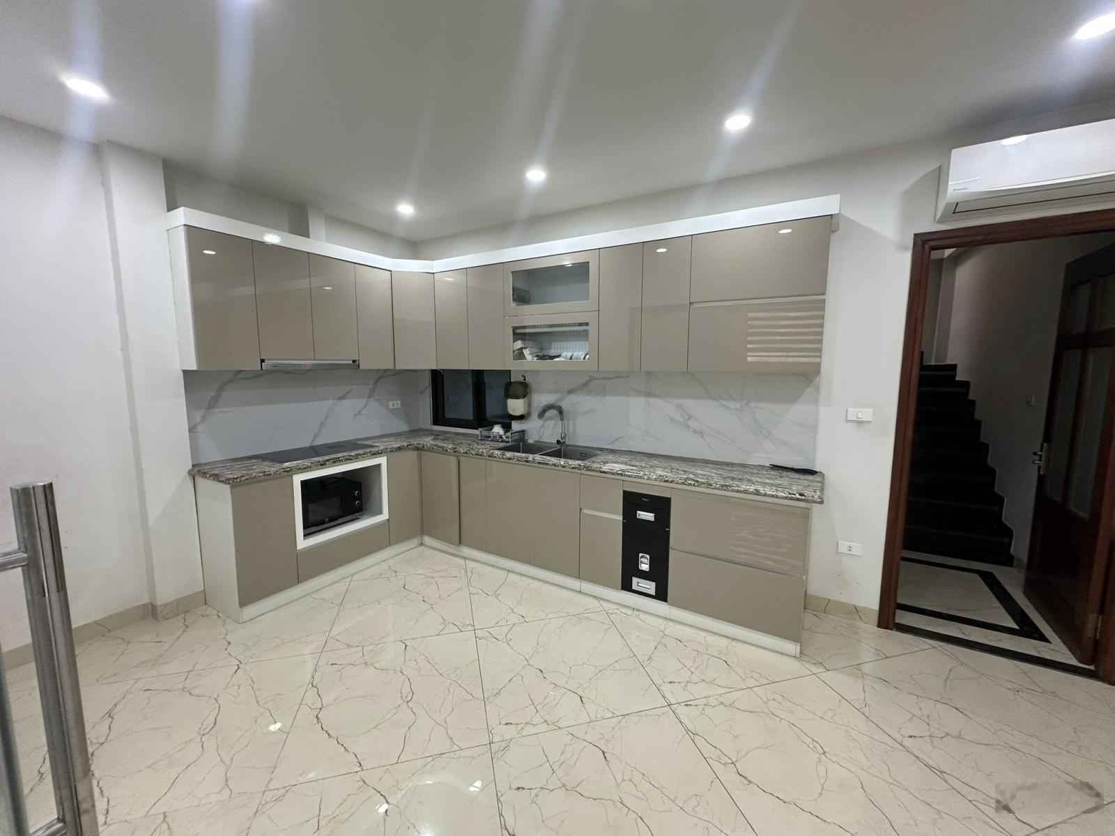 Siêu hiếm! phân lô phố nguyễn thị định, 66m2 x 6 tầng, mt 5.2m,ôtô tránh, vỉa hè kinh doanh sàm uất