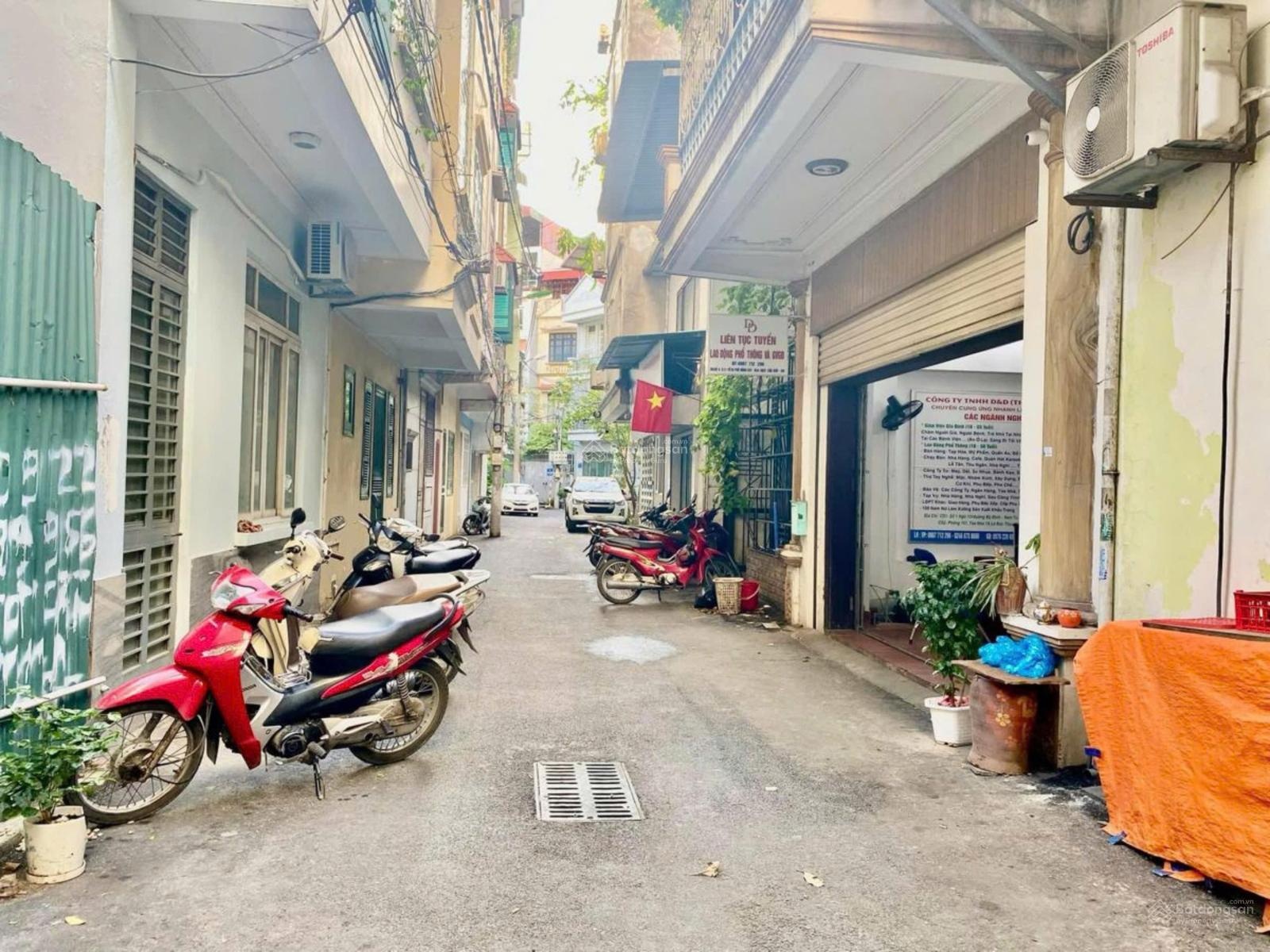 Em chào bán căn nhà phố Nguyên Hoàng,Đồng Bát, 54m2,nhà 4 tầng, sổ vuông đét, giá 21.5 tỷ