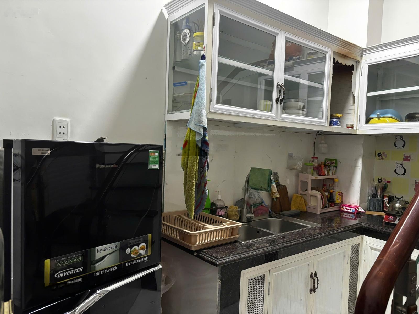 Cần cho thuê nhà đường Hồ Học Lãm P.16 Quận 8. DT : 3 x 7m 1 trệt 1 lầu 2 pn 2wc Giá thuê 7tr/th