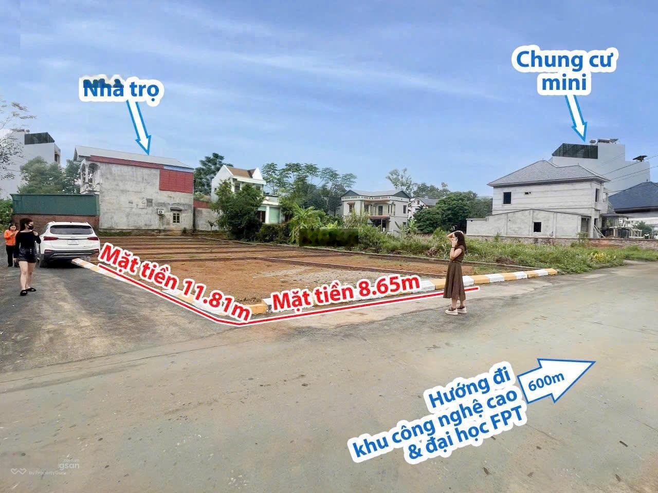 Lô Góc trung tâm Đại Học Quốc Gia - FPT TP Hoà Lạc ,vị trí cực đẹp Diện tích:100m0968198413