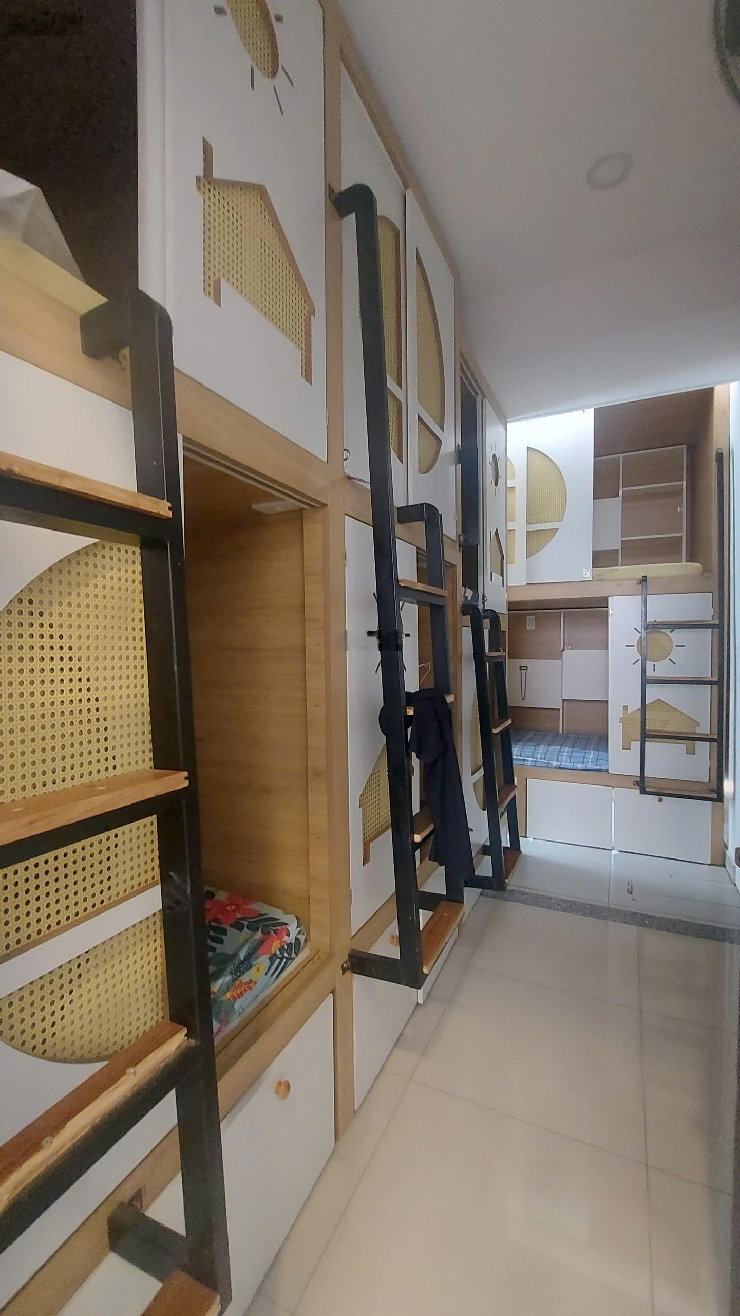 Gấp Bán Nhà 3 Tầng Khu Nhà Phố Oto Tránh Đường 102 Thông 175 Đường 2 Lê Văn Việt Thu 20tr.tháng