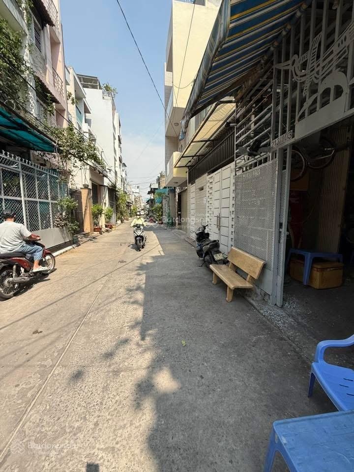 Nhà hẻm Tô Hiệu P Hiệp Tân Q Tân Phú Dt : 4x12.5m giá 5.5 tỷ