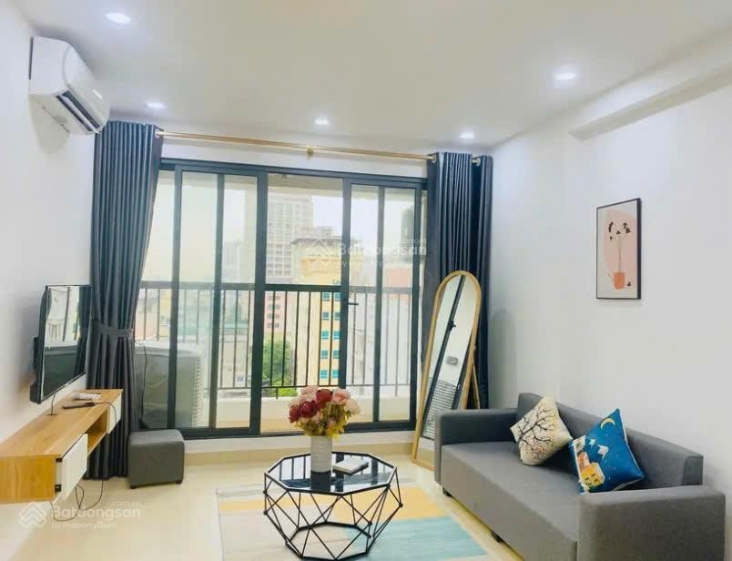 Cho thuê chung cư Times Garden Hạ Long 2 phòng ngủ + 1 WC. Ngay trung tâm Cột đồng hồ Hồng Gai