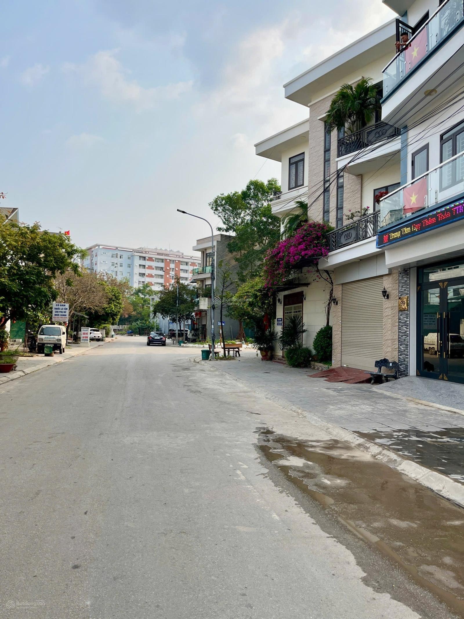 Bán đất tại Hoàng Văn Thụ, giá thỏa thuận, 83.7m2, pháp lý đầy đủ, mặt tiền rộng 6m