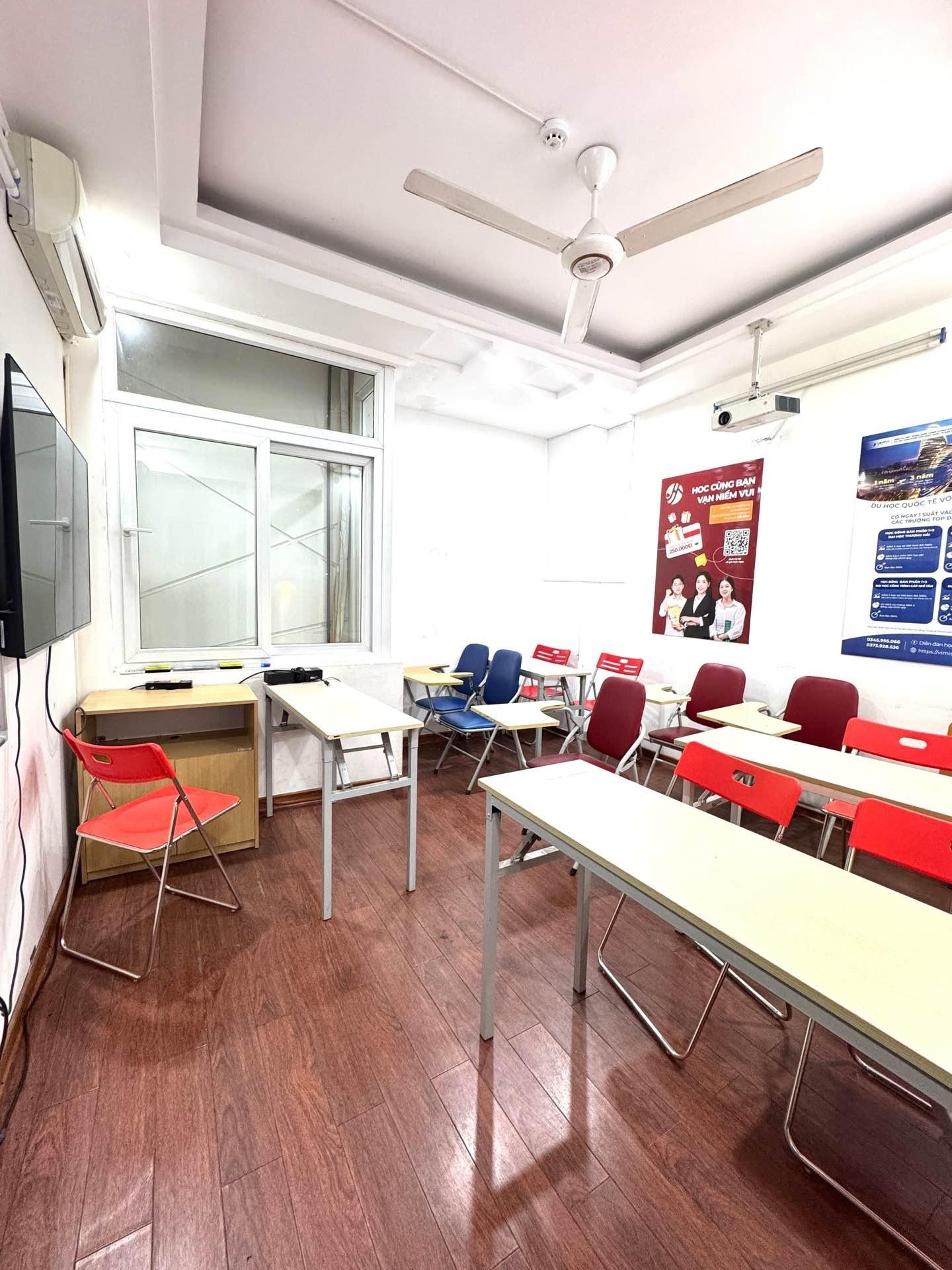 Bán Nhà 50m2, 38 tỷ tại Huỳnh Thúc Kháng, hàng hot uy tín