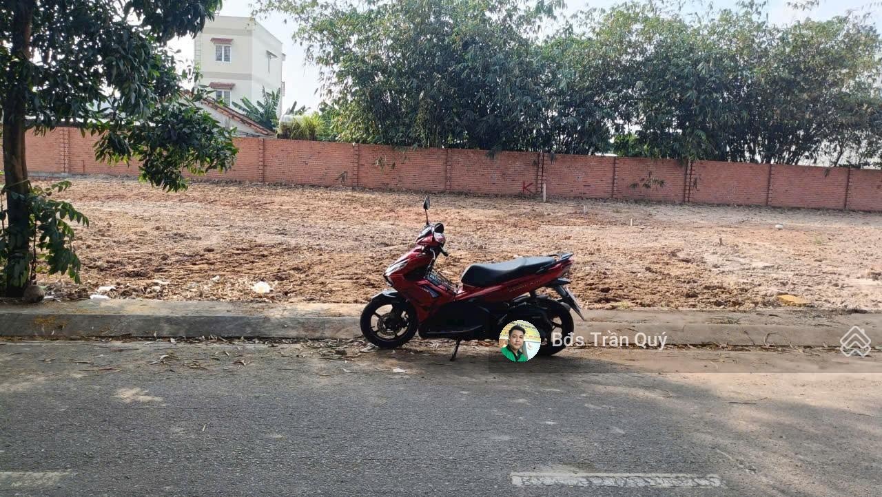 Đất thổ cư DT : 5 x 26m MT đường nhựa 8m gần chợ xuân thới thượng