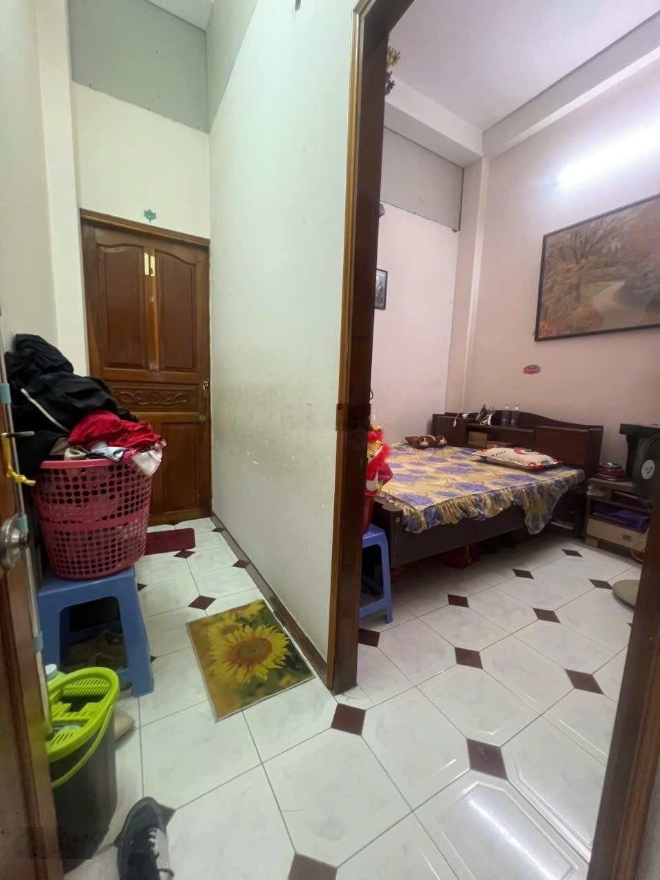 Bán nhà riêng tại Nguyễn Hồng Đào, Tân Bình, 15,99 tỷ, 105m2, giá siêu hời