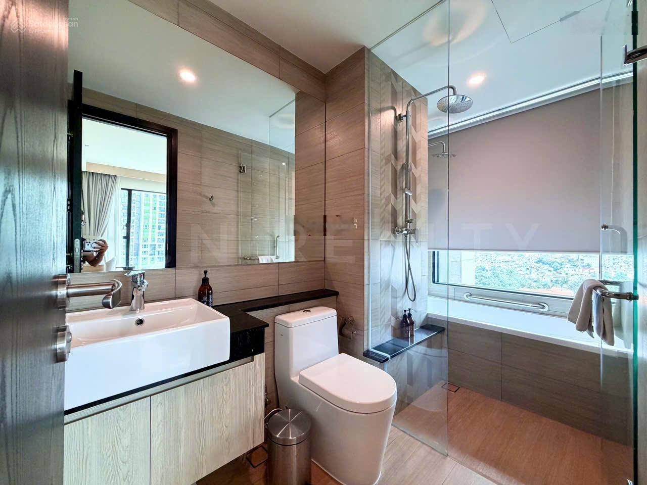 Chuyên Cho Thuê Căn Hộ Chung Cư Oriental Plaza , 685 Âu Cơ , Tân Phú . 105m 3pn 3wc 12.5tr Ở Liền