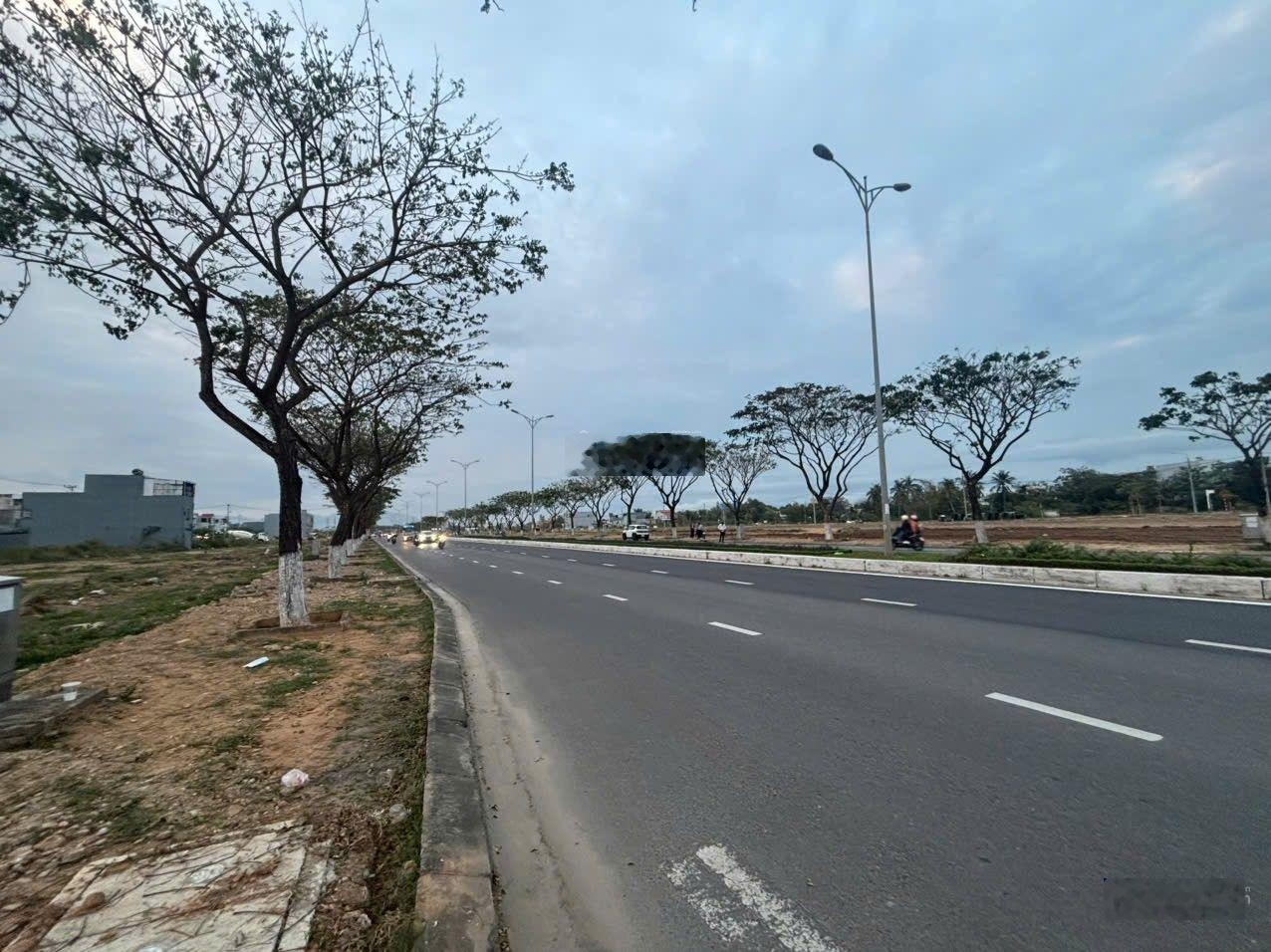 Bán mặt tiền Võ Chí Công lô B2-20-6 và B2-20-7 (2 lô liền kề) gần Ngã Tư Mai Đăng Chơn