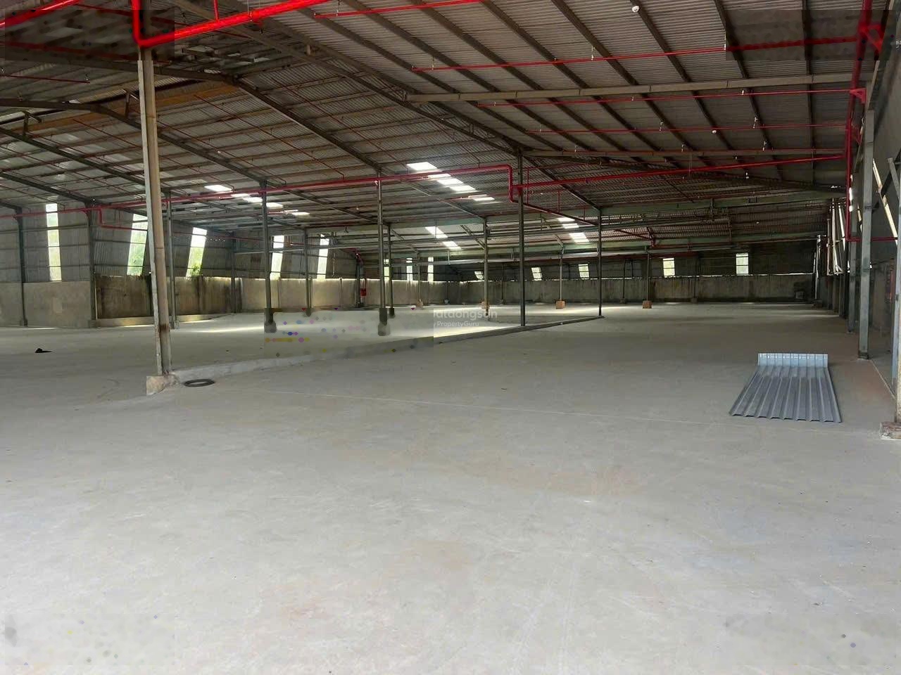 Cho thuê 3.500m2 nhà xưởng tại Bến Cát Bình Dương PCCC tự động