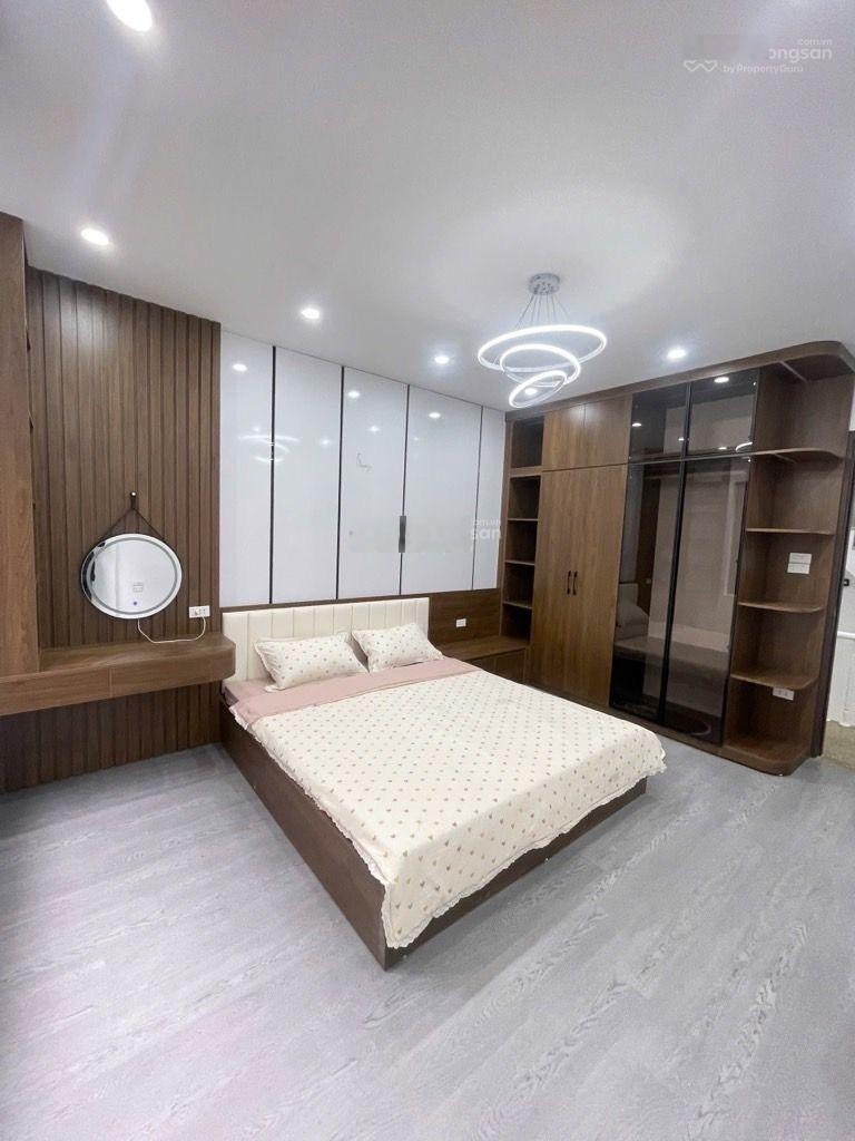 Bán nhà Vĩnh Hưng Hoàng Mai phân lô ô tô tránh đỗ kinh doanh, 68m2 8T thang máy nhập, giá 18 tỷ