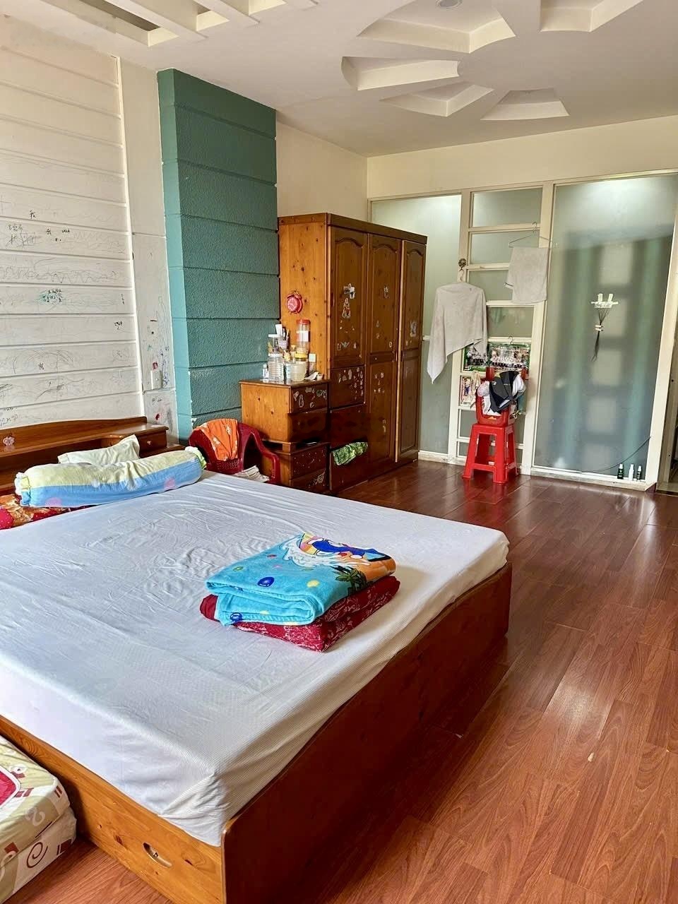 Bán Nhà Đẹp Mặt Tiền Đường Chợ Lớn, 4x20, 4 Tầng, Kinh Doanh Đa Ngành, Nhỉnh 17 Tỷ TL