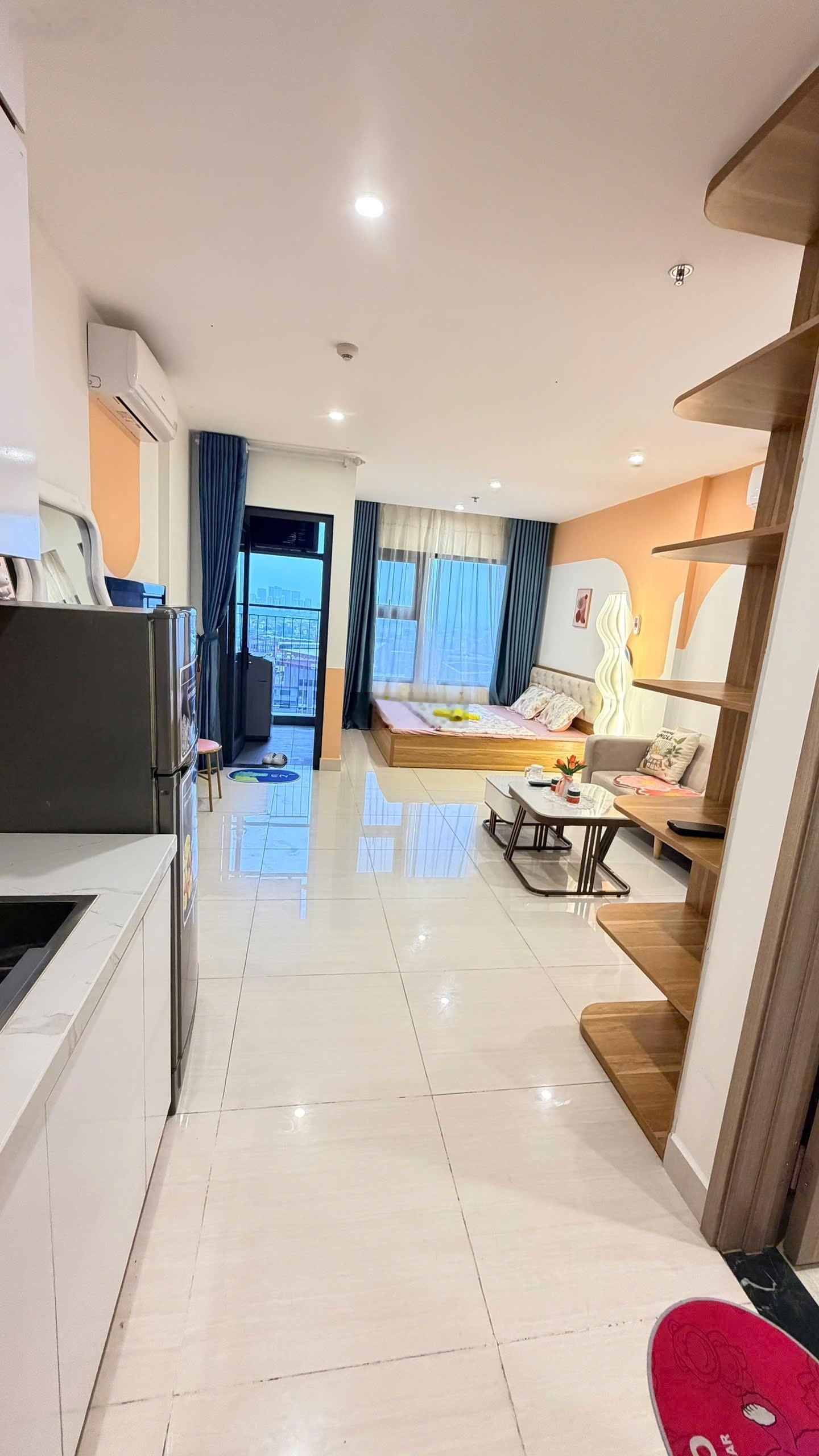 Bán Căn Studio 30.5m2 thông thuỷ tầng trung đẹp full đồ, 2.27 tỷ Vinhomes Ocean Park