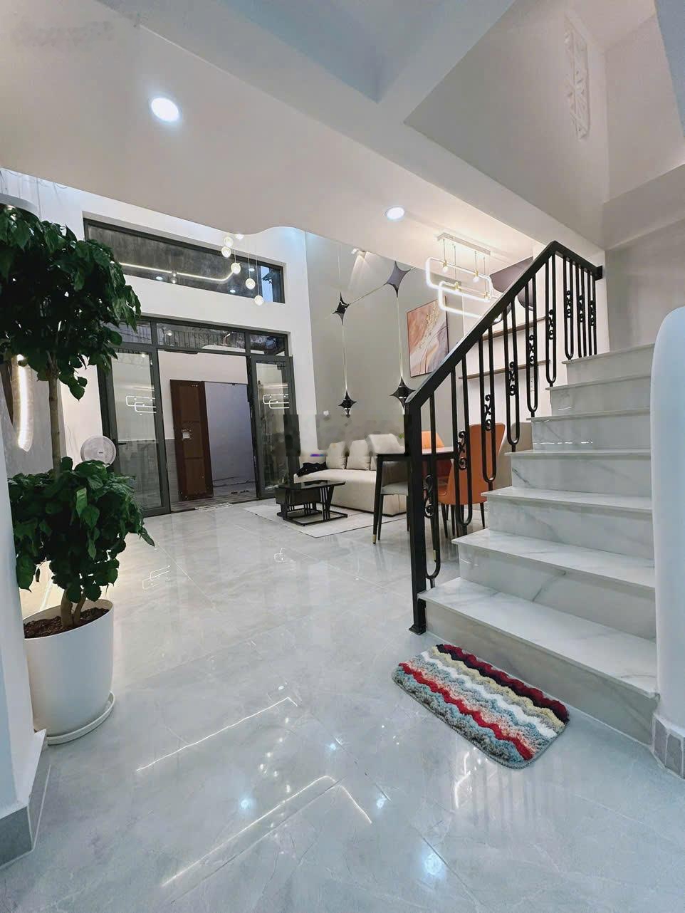 Bán nhà hẻm 3 gác Võ Duy Ninh, 3 tầng, giáp Q1-Q2, gần Vinhome, nhà mới đẹp tin thật 100%