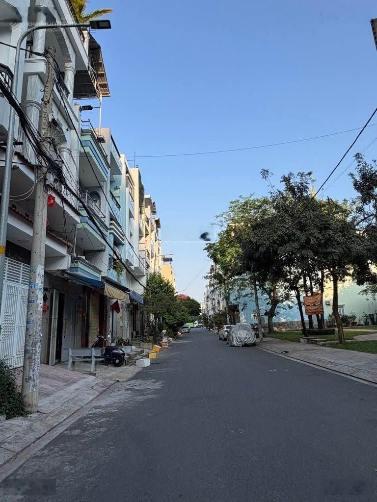 Siêu Hiếm! bán nhà phố Vip Nguyễn Thị Tần, Q8, kinh doanh sầm uất ngày đêm