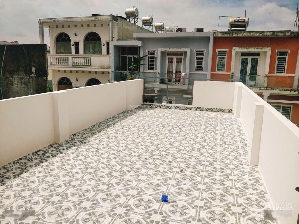 Bán nhà 3 tầng đường đình phong phú 94m2 - chợ tăng nhơn phú giá 7 tỉ.