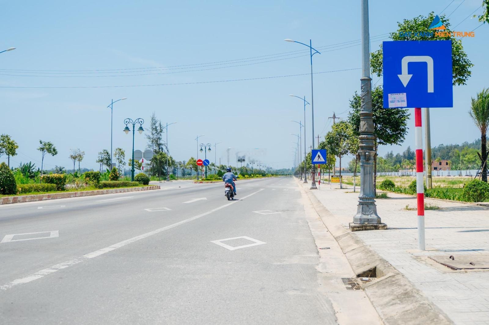Cần tiền bán gấp lô đất Mỹ Khê Angkora Park - Sổ đỏ công chứng ngay, sở hữu lâu dài,đường thông