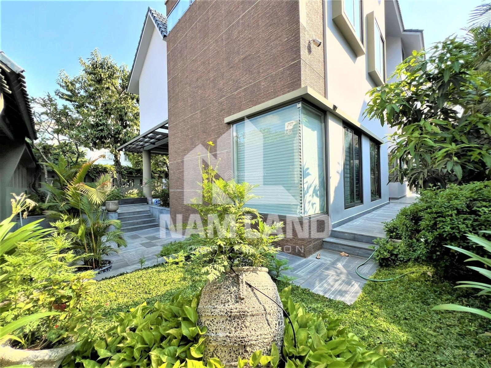 Cho thuê nhà 500m2 căn góc 2 mặt tiền ngay khu đô thị An Phú An Khánh sân vườn 2 lầu 7 phòng lớn