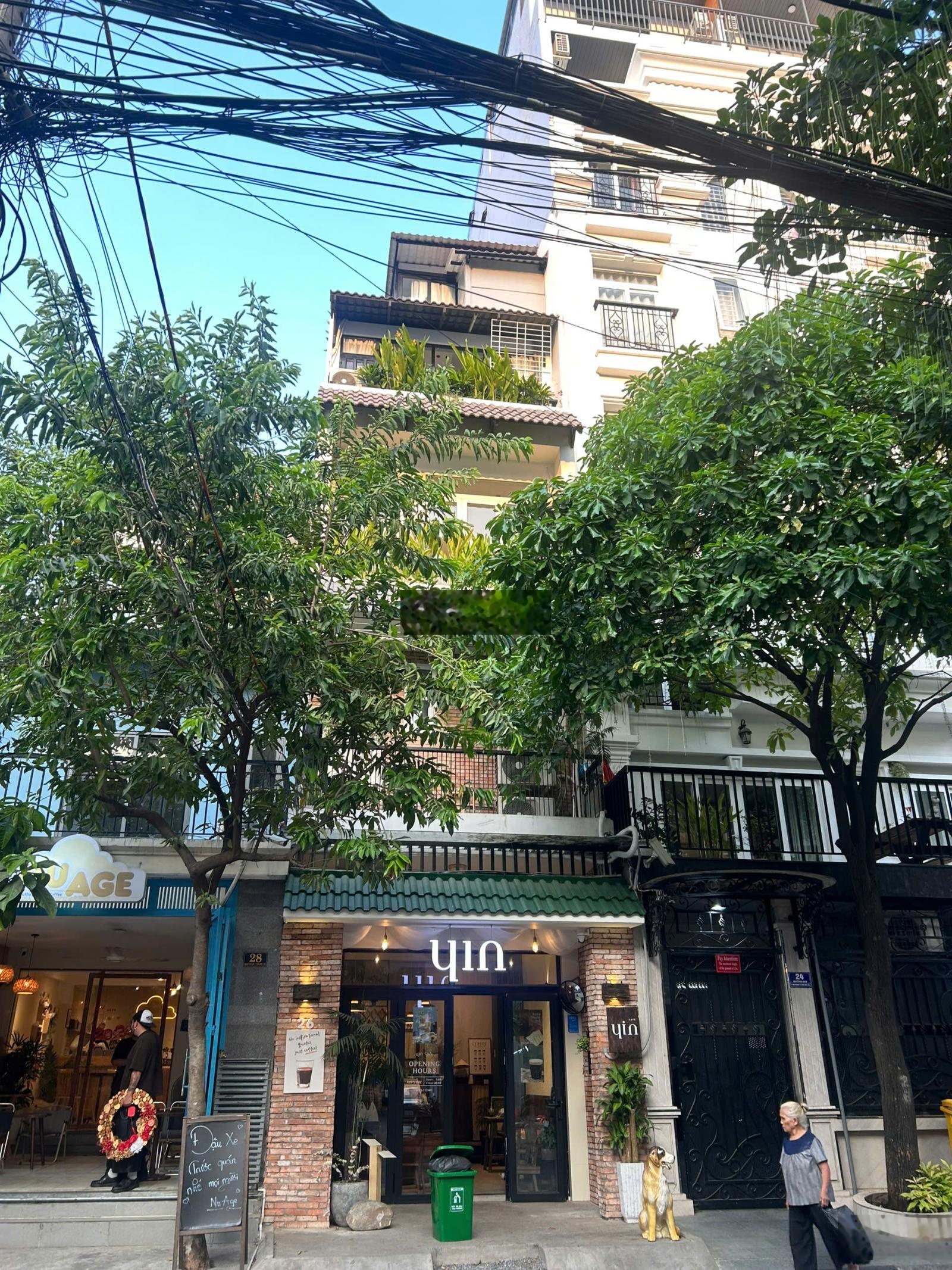 MT Nguyễn Bá Huân,Thảo Điền Siêu vị trí Kinh doanh DT:4x16,6m(67m2) 4Tầng Hdt 70tr/th 26,5 tỷ
