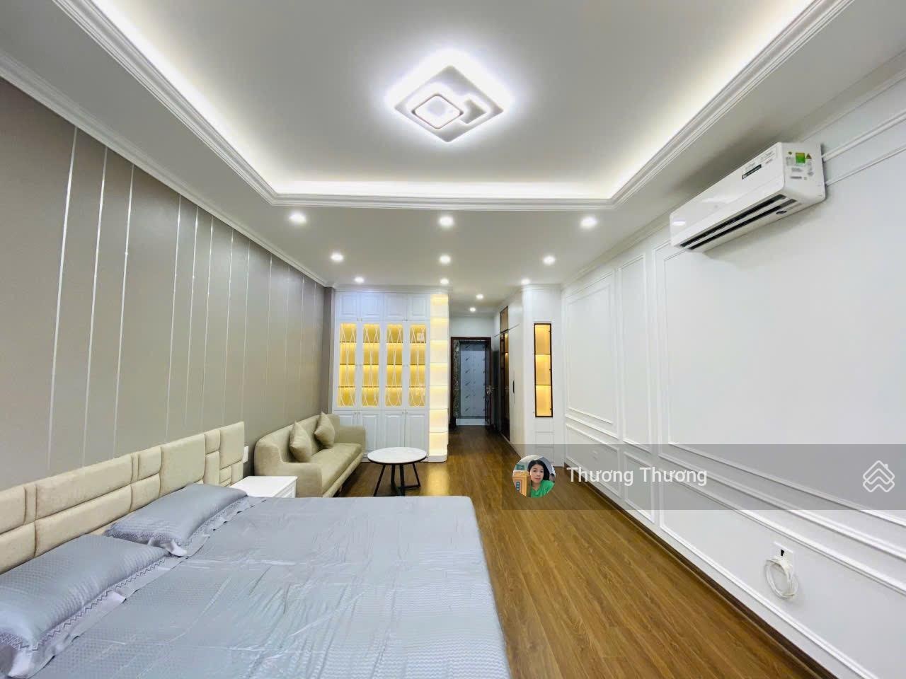 Bán nhà Ngô Thì Nhậm Hà Đông 50m2 5 tầng mt 5m thang máy ô tô đỗ cửa chỉ hơn 12 tỷ LH 0977885469