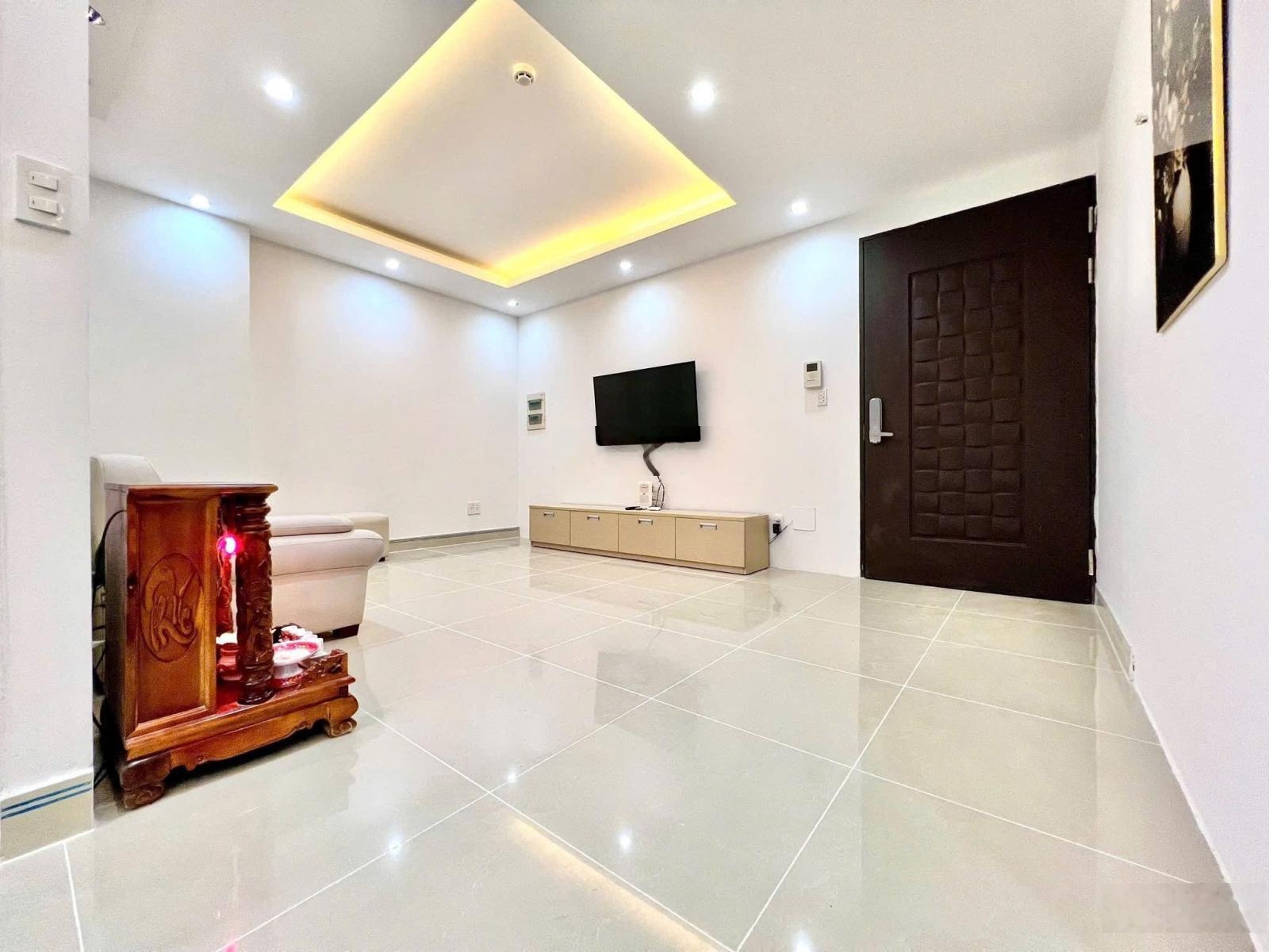 Chính chủ cần bán gấp căn hộ HKTG, 62m2 2PN 2WC