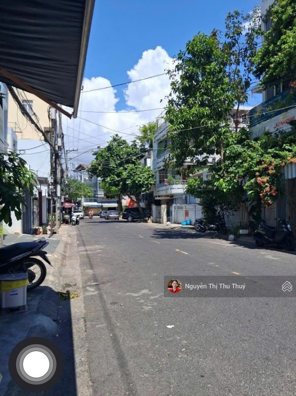 Bán nhà mặt tiền đường Trương Định, Trung tâm TP Nha Trang