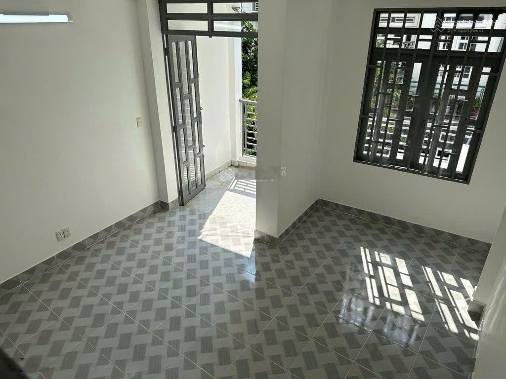 Nhà mới tinh 3 tầng, 5.2 x 13m, Phú Thọ Hòa, Tân Phú, hẻm xe tải, 8.1 tỷ