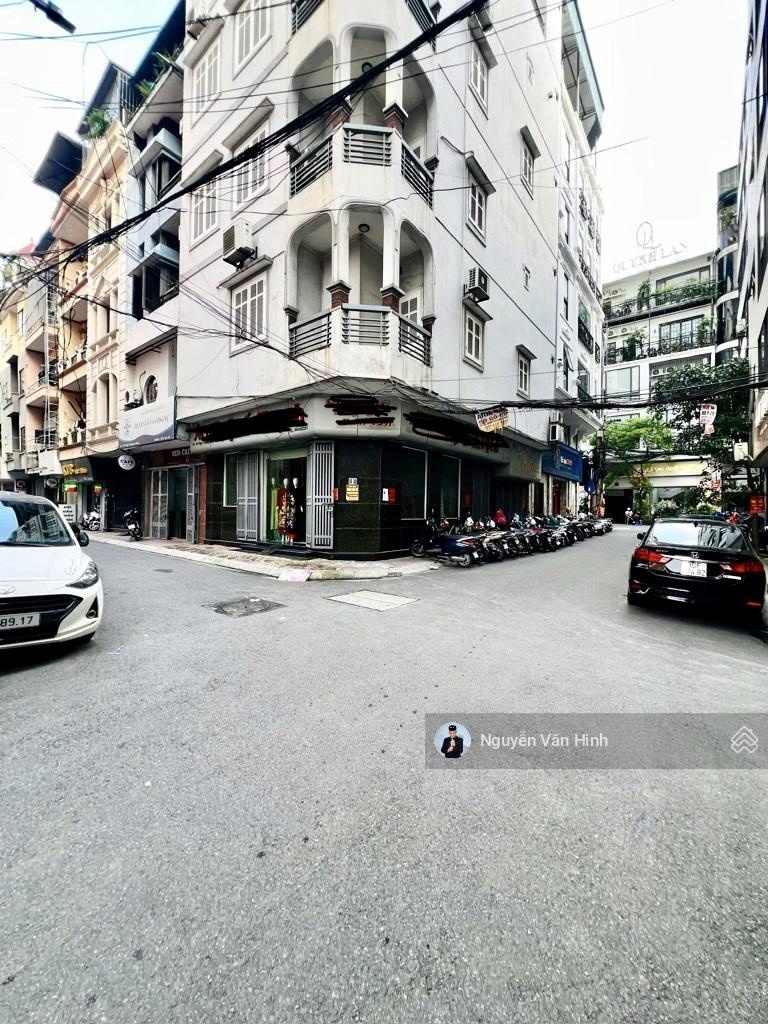 Bán nhà phố Huỳnh Thúc Kháng, phân lô 2 mặt ô tô tránh vỉa hè kinh doanh, mặt tiền bề thế giá 5X