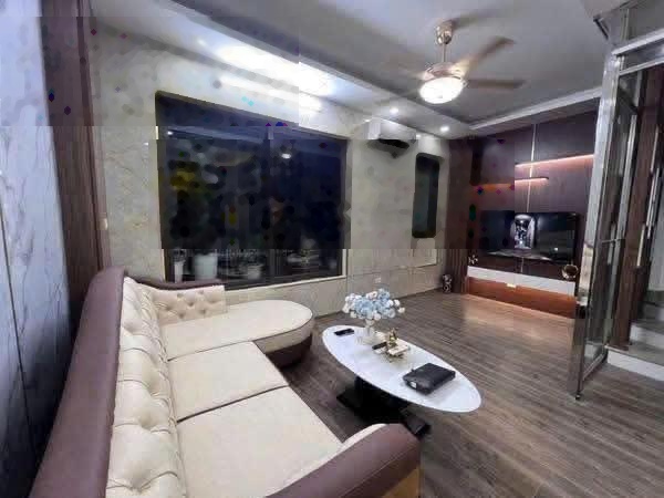 Giảm 1 Tỷ Bán Nhà 5 Tầng Liền kề Dịch Vụ Mỗ Lao, Hà Đông 50m² Mặt tiền 7m.