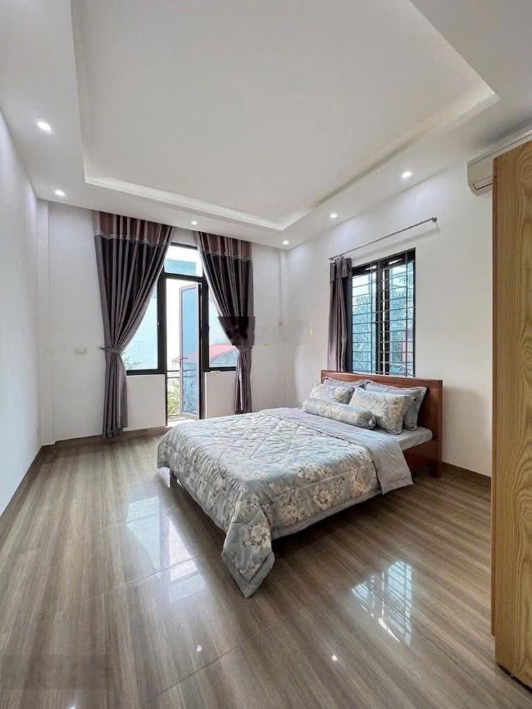 Mặt phố đông thiên lô góc ô tô vào nhà kinh doanh đỉnh -nhỉnh 10 tỷ