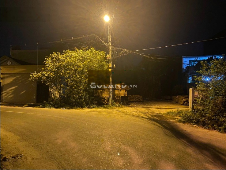 Nhà Tân Hiệp, 5x22=131m2, sổ riêng, hoàn công, 2 phòng ngủ, phòng khách rộng, 1.35 tỷ