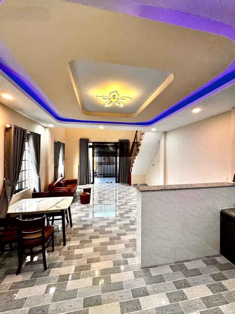 Nhà Đẹp 2 Tầng - Ngay Tô Ngọc Vân Linh Đông - Hẻm Xe Hơi - 60m2 - Hoàn Công Đầy Đủ - Chỉ 5,5 Tỷ