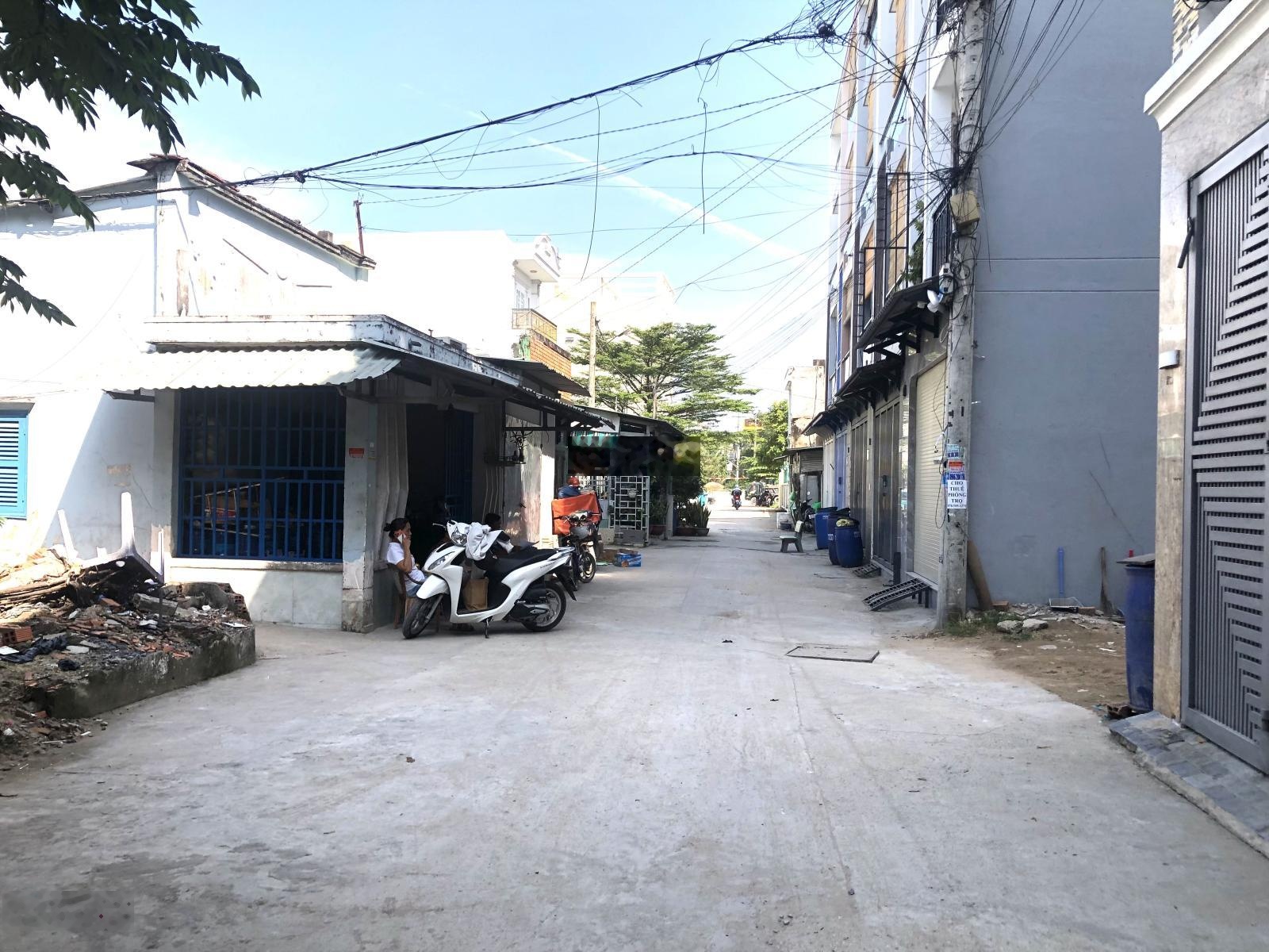 Bán đất đường Vườn Lài góc 2 mặt hẻm xe hơi ngang 6m cực đẹp