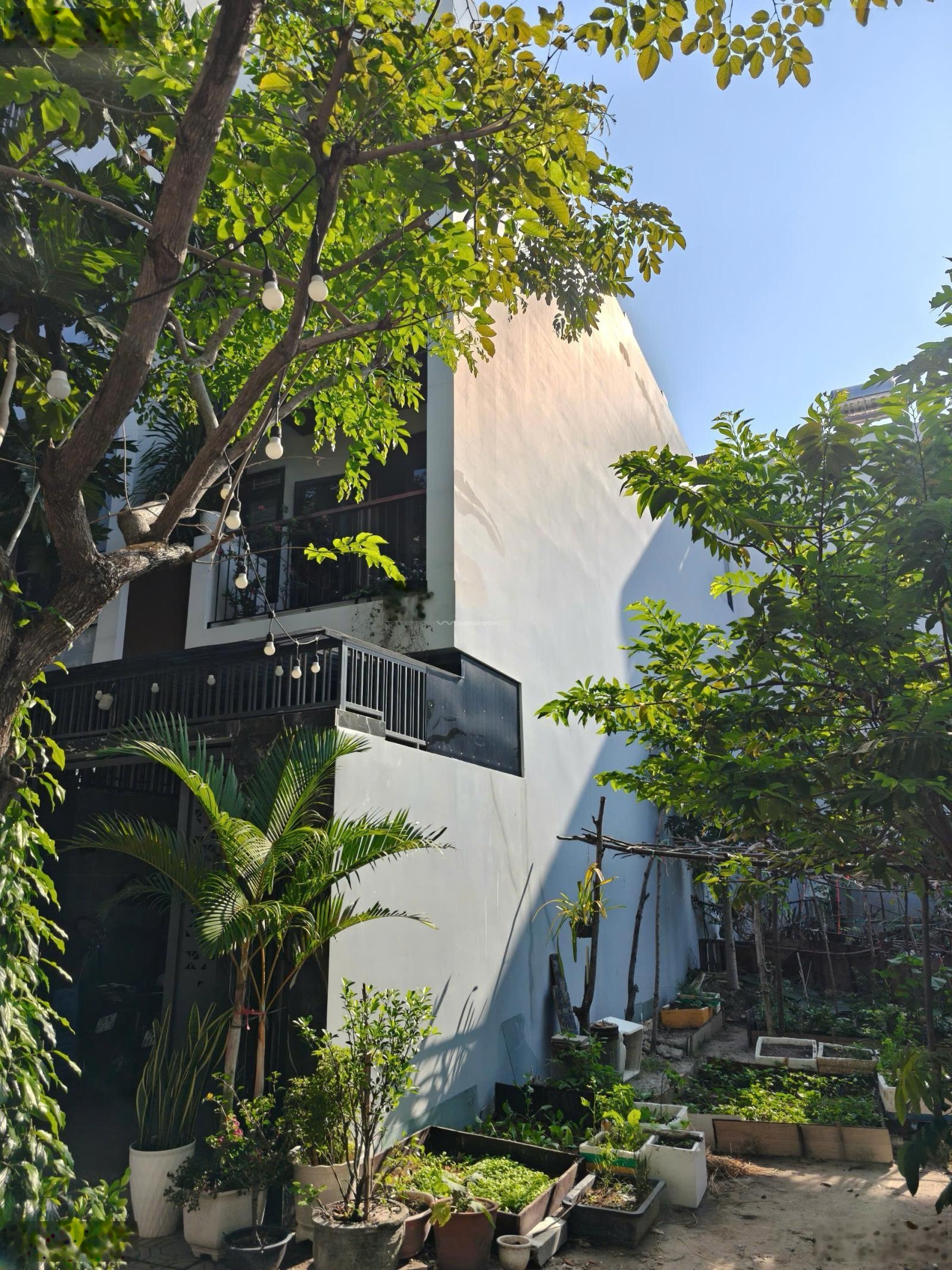 Nhà 3 tầng khu đô thị An Bình Tân Phước Long DT 80m2 đối diện công viên