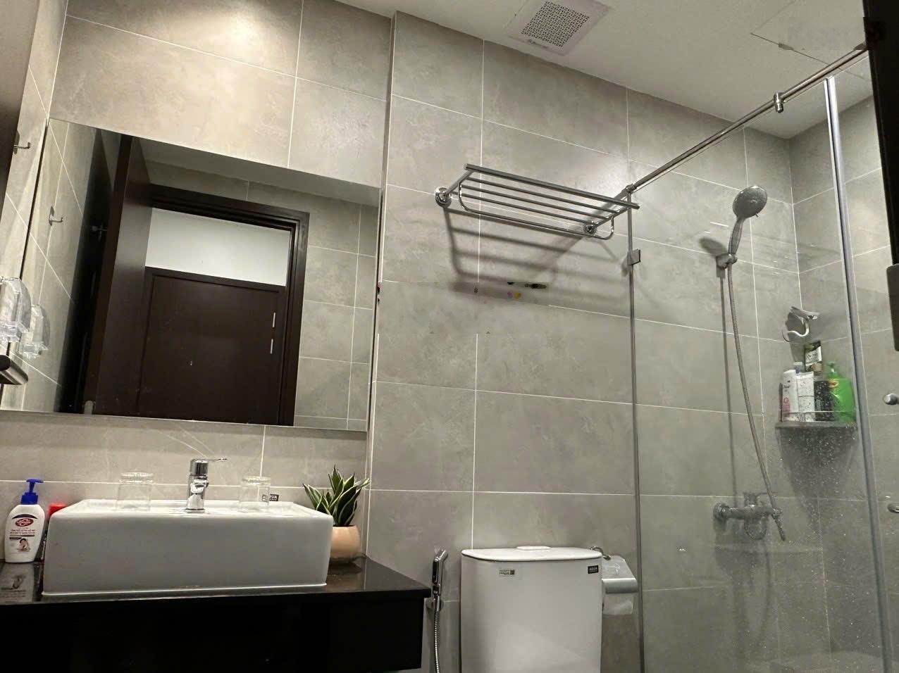Chung cư Skyview 2PN giá 10tr/tháng trang bị đầy đủ nội thất dọn vào ở ngay