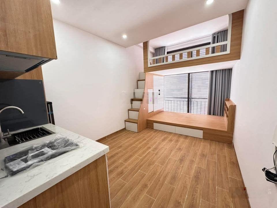 Bán Tòa CC mini 9 tầng lô góc, ô tô vào nhà, kinh doanh, Thái Hà- Thái Thịnh, Đống Đa, 37 tỷ, 95 m2