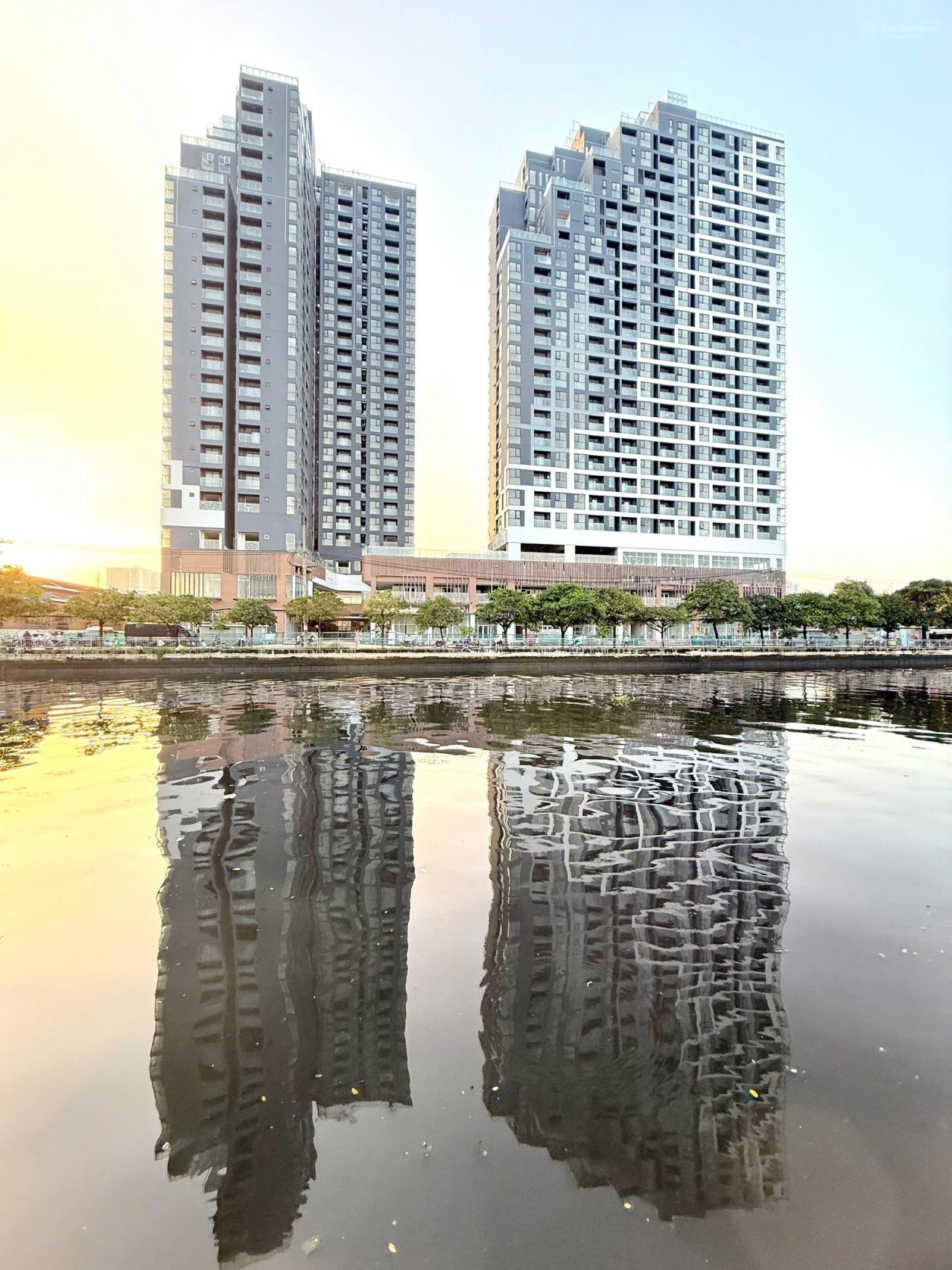 Bán Căn Studio D-Aqua 2,4 tỷ bao full thuế phí