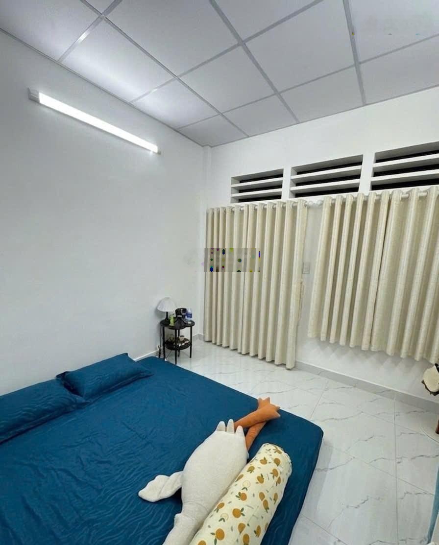 1 Trệt 1 Lầu 3.2 T.Ỷ 4x9 Ngay Nguyễn Sơn, khu họ Lê. HXT cách 20m. Nhà đang cho th.uê 8tr/ tháng.