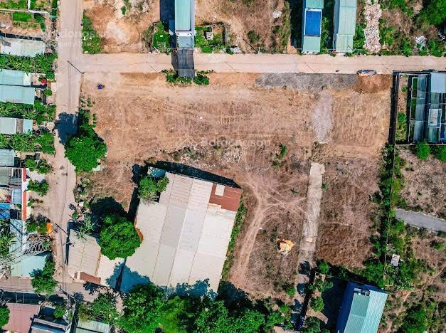 Bán đất tại D2, Trương Hán Siêu, 3,2 tỷ, 145,4 m2, hàng hiếm chính chủ