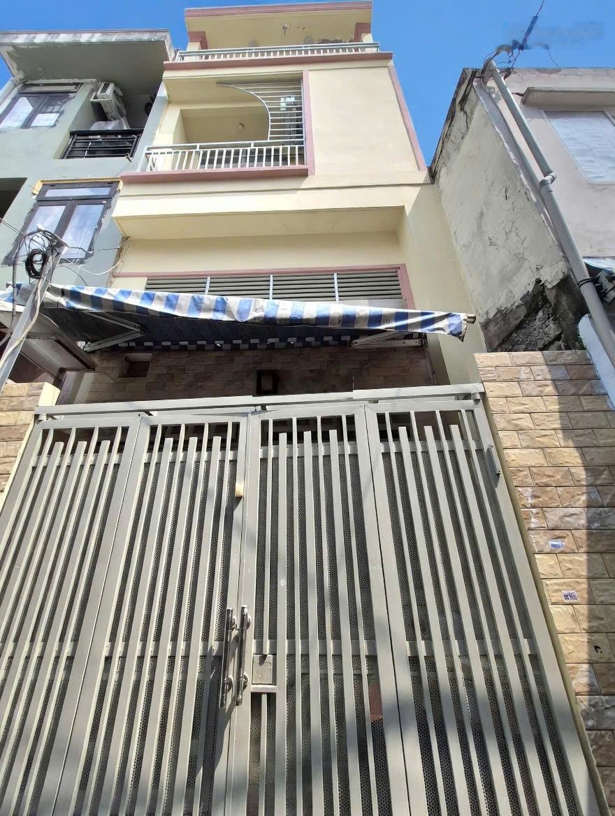 Ô tô đỗ cửa, 4 tầng 3PN 33m2 Nguyễn Văn Công P3 Gò Vấp, chỉ 6.1 tỷ