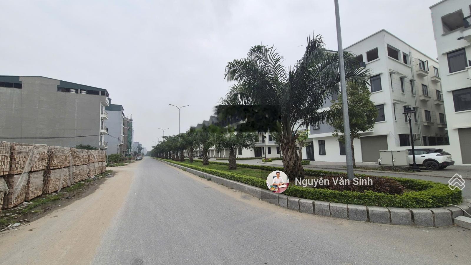 Bán đất dịch vụ lai xá đường 30m vị trí kinh doanh đẹp