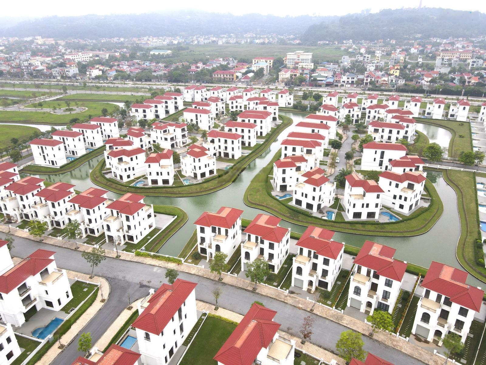 Bán cắt lỗ căn đơn lập TO NHẤT dự án nằm trên đảo 532m2(Sẵn sổ đỏ cầm tay) 26 tỷ bao phí, QUÁ RẺ