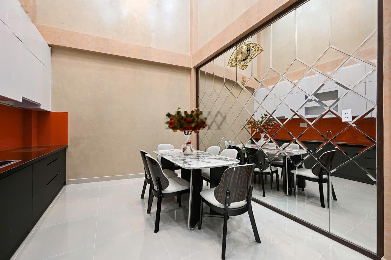 Bán nhà phố đẹp Đường Quang Trung, Gò Vấp
