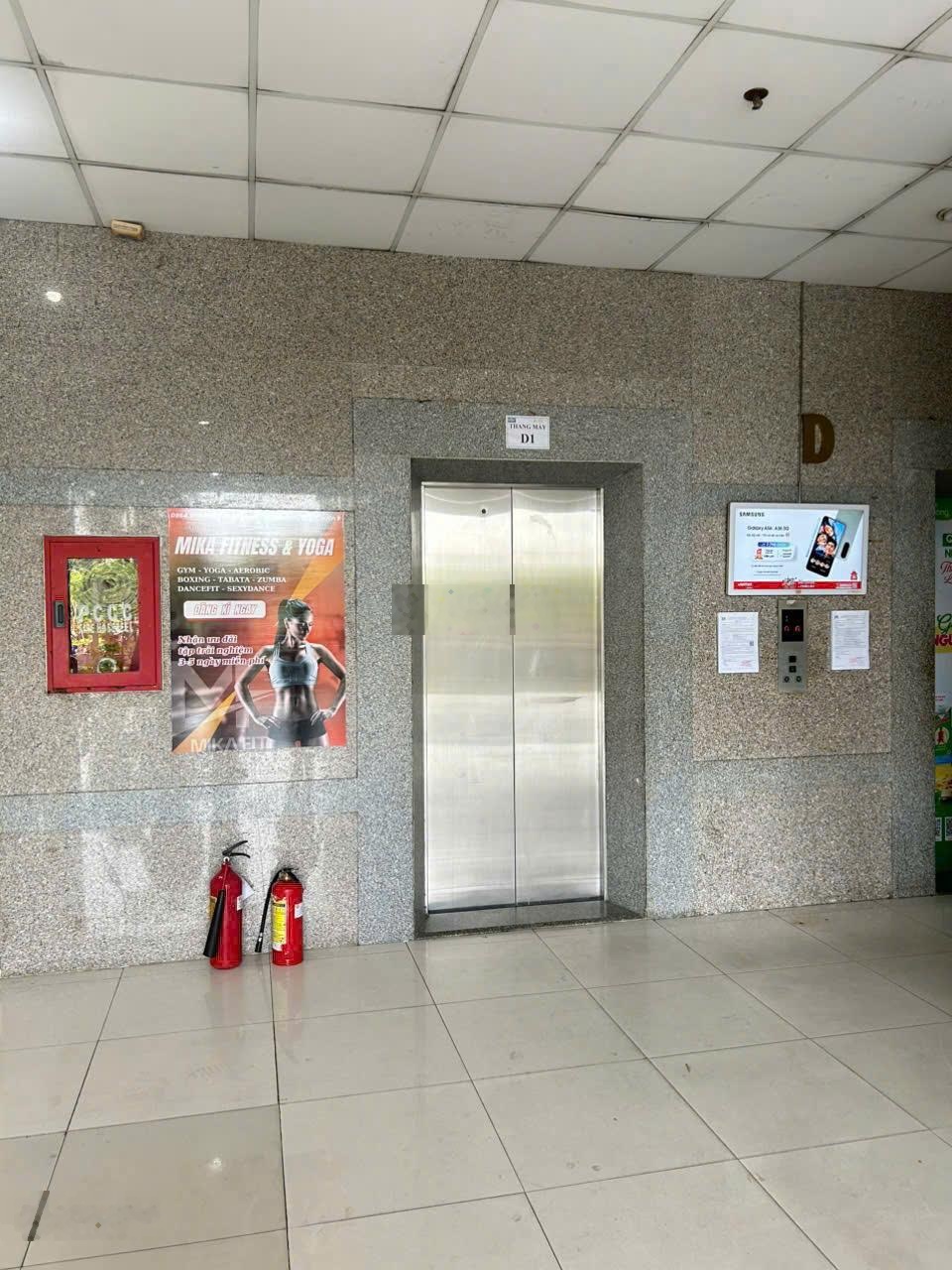 Bán chung cư sổ hồng riêng ,2pn 1wc, có tháng máy,khu dân cư Phú Lợi Phường 7 Quận 8,diện tích 71m2