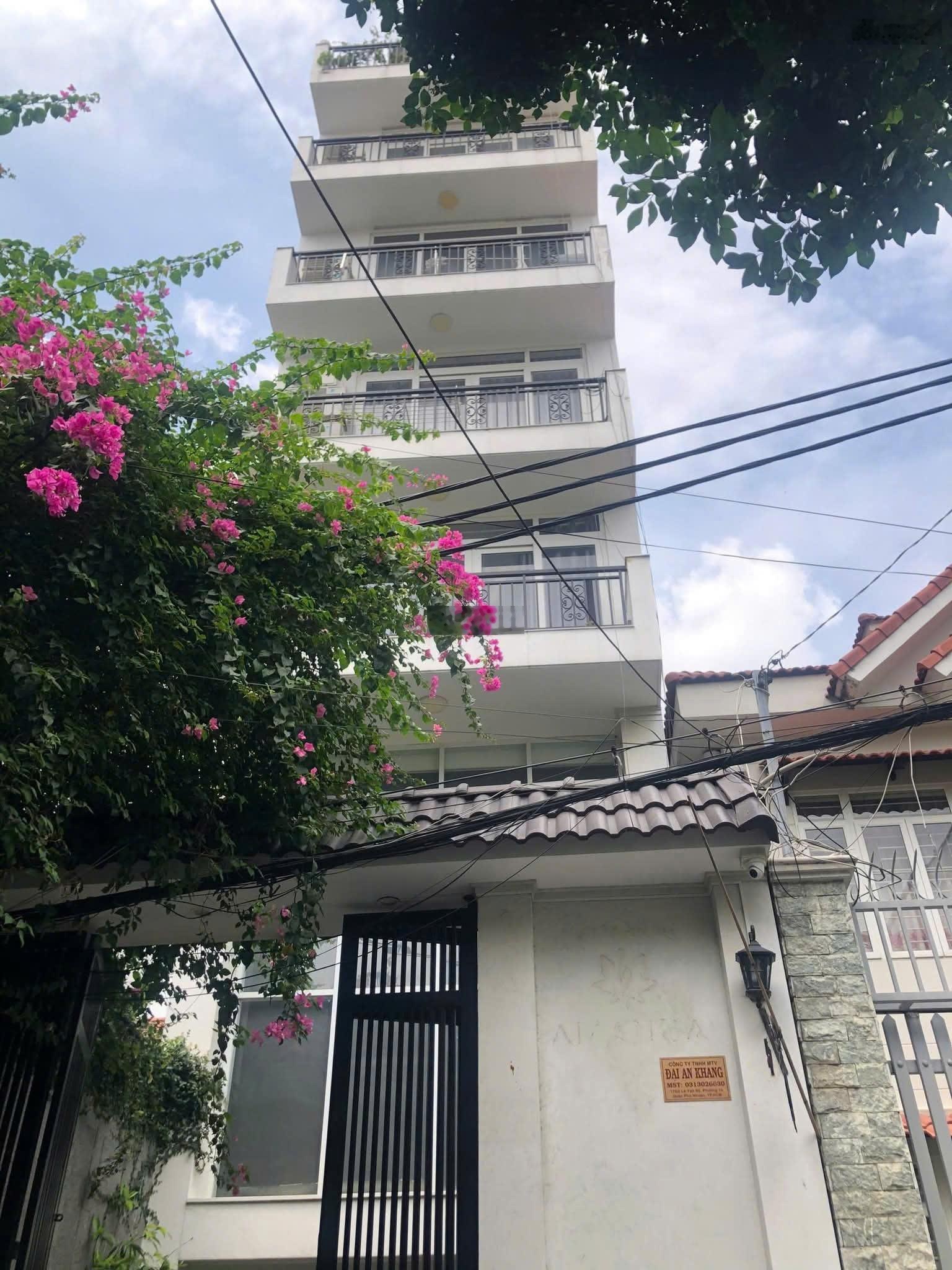Chỉ 310 tr/m2-MT Xô Viết Nghệ Tĩnh - 5 tầng - Diện tích : 4 x 25m- Cho thuê : 100 tr- Giá chỉ 31 tỷ