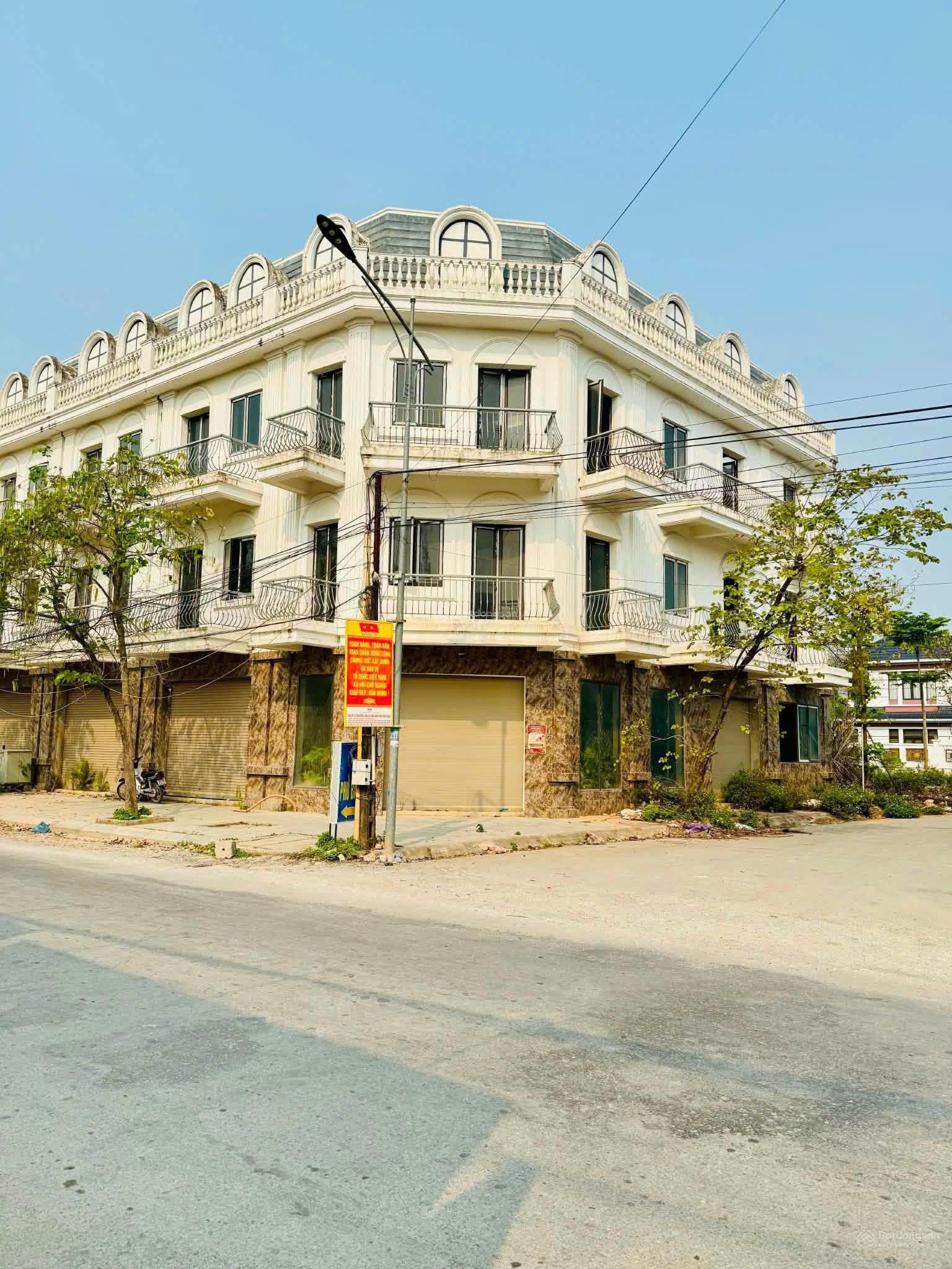 Bán nhanh shop house Minh Thịnh, Minh Lộc cũ