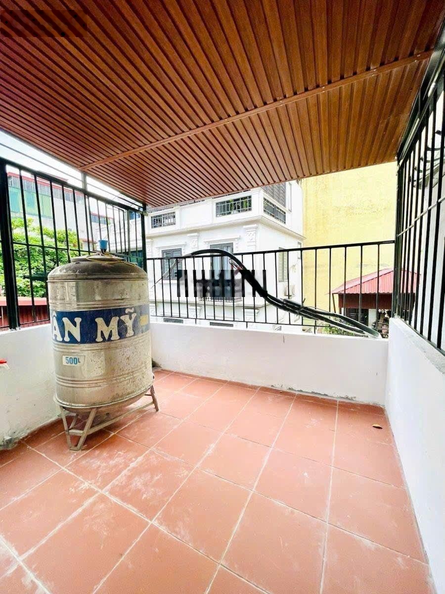Rất gấp - bán nhà mặt phố Phan Phù Tiên giao Cát Linh - cực kỳ hiếm - chỉ 9,5 tỷ