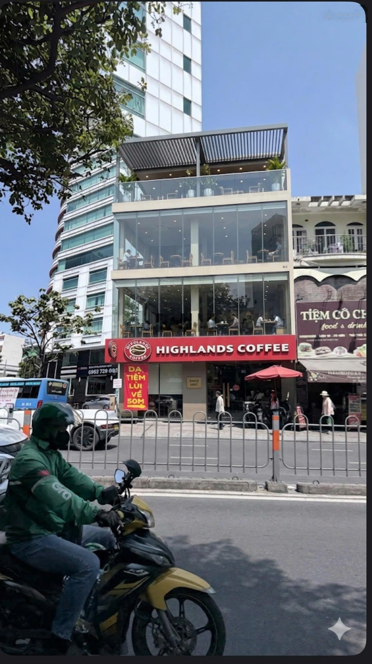 SIÊU PHẨM GÓC 2MT 9,5m Nguyễn Thị Minh Khai. Dài 15m. CN 140m2. 4 Tầng. HĐT 120tr. Giá shock 24 tỷ