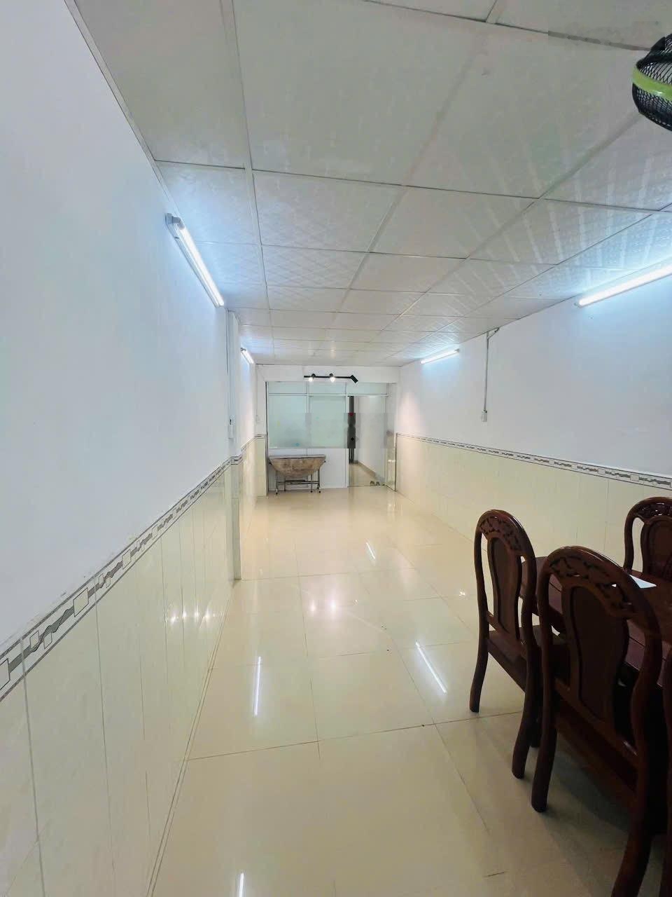 Chính Chủ Cho Thuê Nhà HXH Phan Đăng Lưu Bình Thạnh 3x18 2T 2pn 2wc Giá 15tr VIP LH 0901970599 Ng