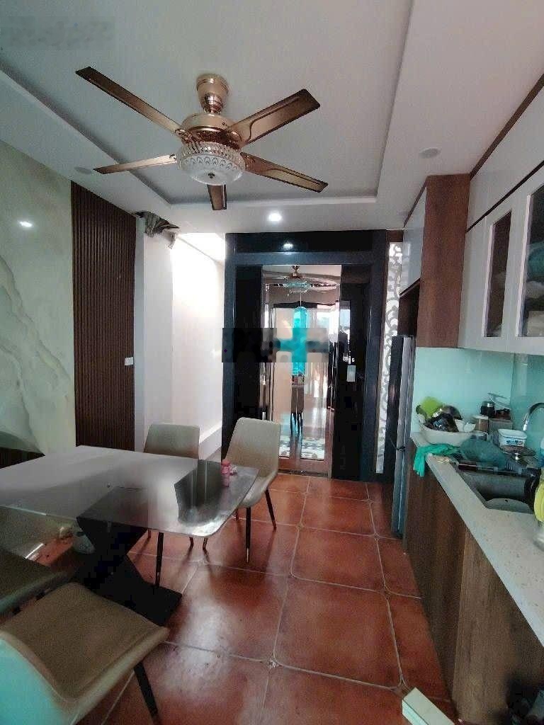 Phân lô bàn cờ - nguyễn chí thanh - 42m2 - 6t - vỉa hè - kinh doanh - oto đỗ- dòng tiền 50tr/ tháng